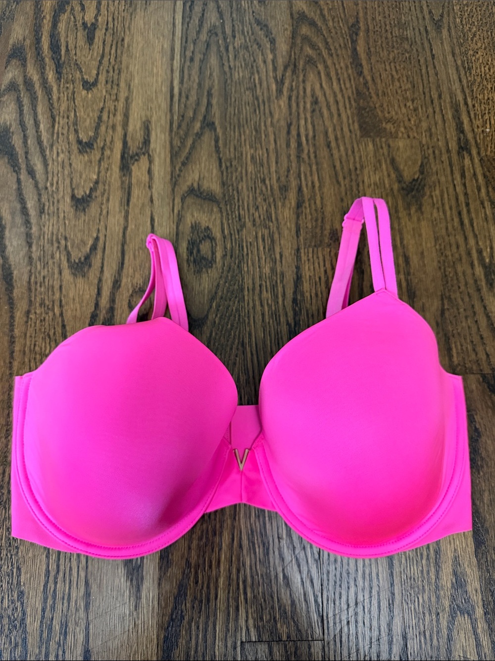Victoria's Secret Bright Pink lined perfect coverage Bra